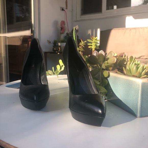 BCBGeneration 5 inch Heels - Picture 3 of 6